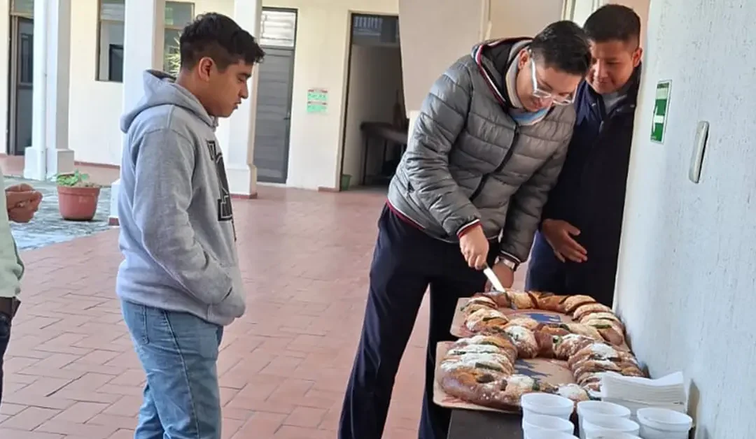 Sabiduría y Tradición: Nuestra Rosca de Reyes en la Facultad de Filosofía